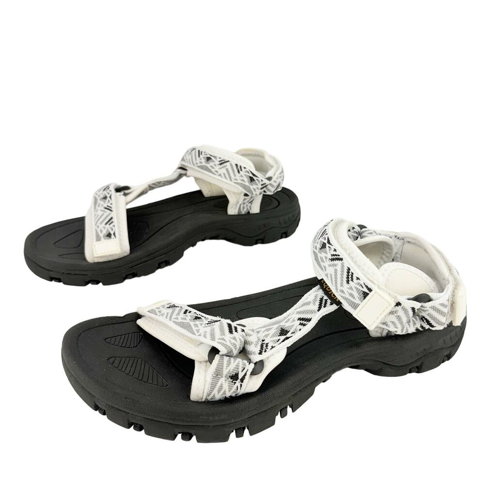 Equick Black & White Geometric Print Open Toe Breathable Sport Sandal Sz 10